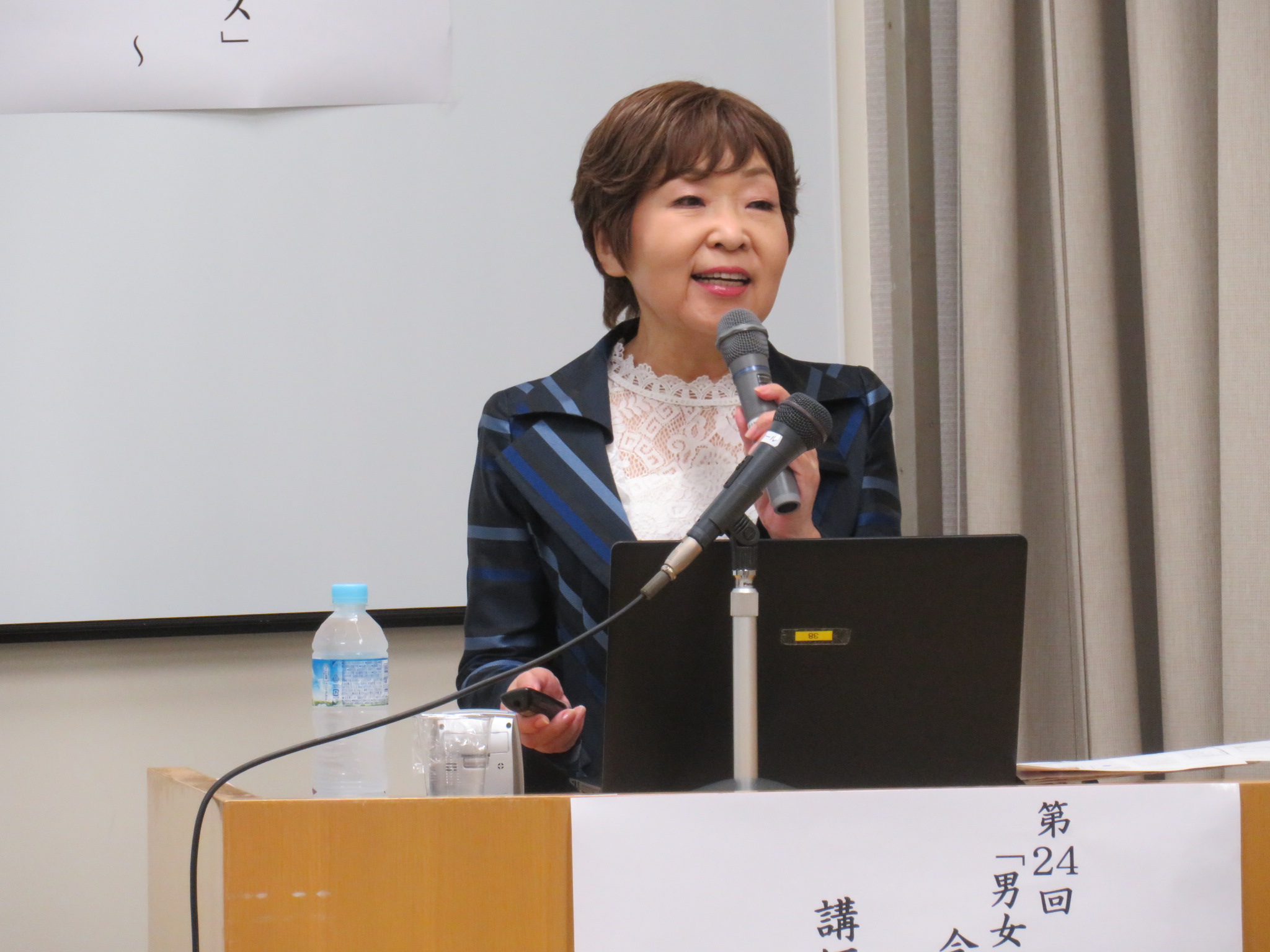 谷　都美子氏の写真